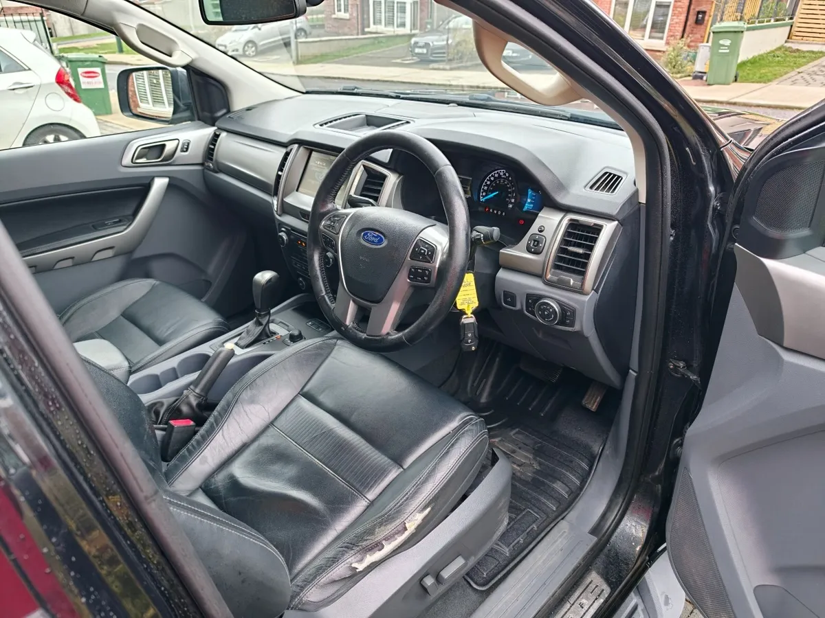 Ford Ranger 2016 3.2L 6 Speed auto - Image 4