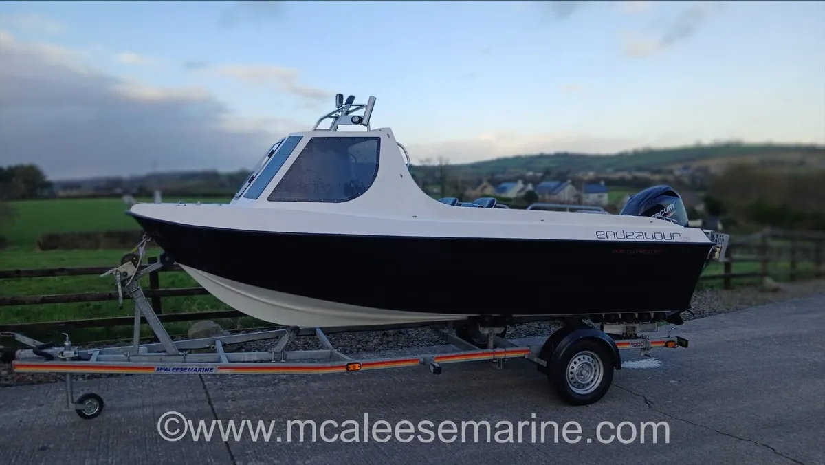 Endeavour 500 & Brand New Mercury F60 - Image 1