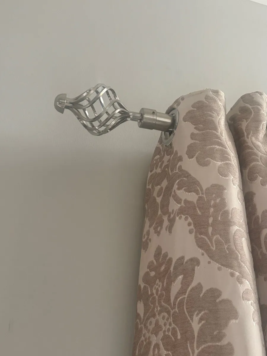 Curtain set x 4 and poles - Image 2