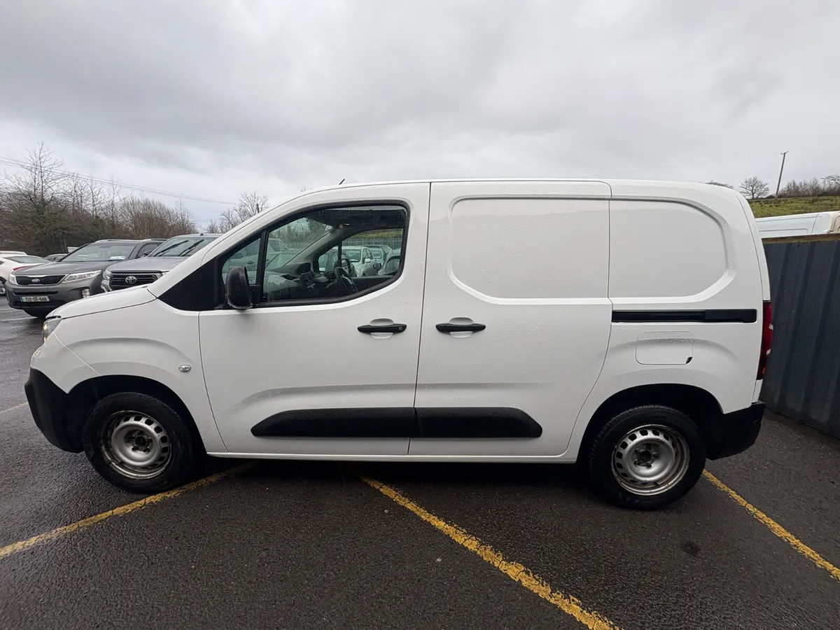Peugeot Partner 2022 - Image 2