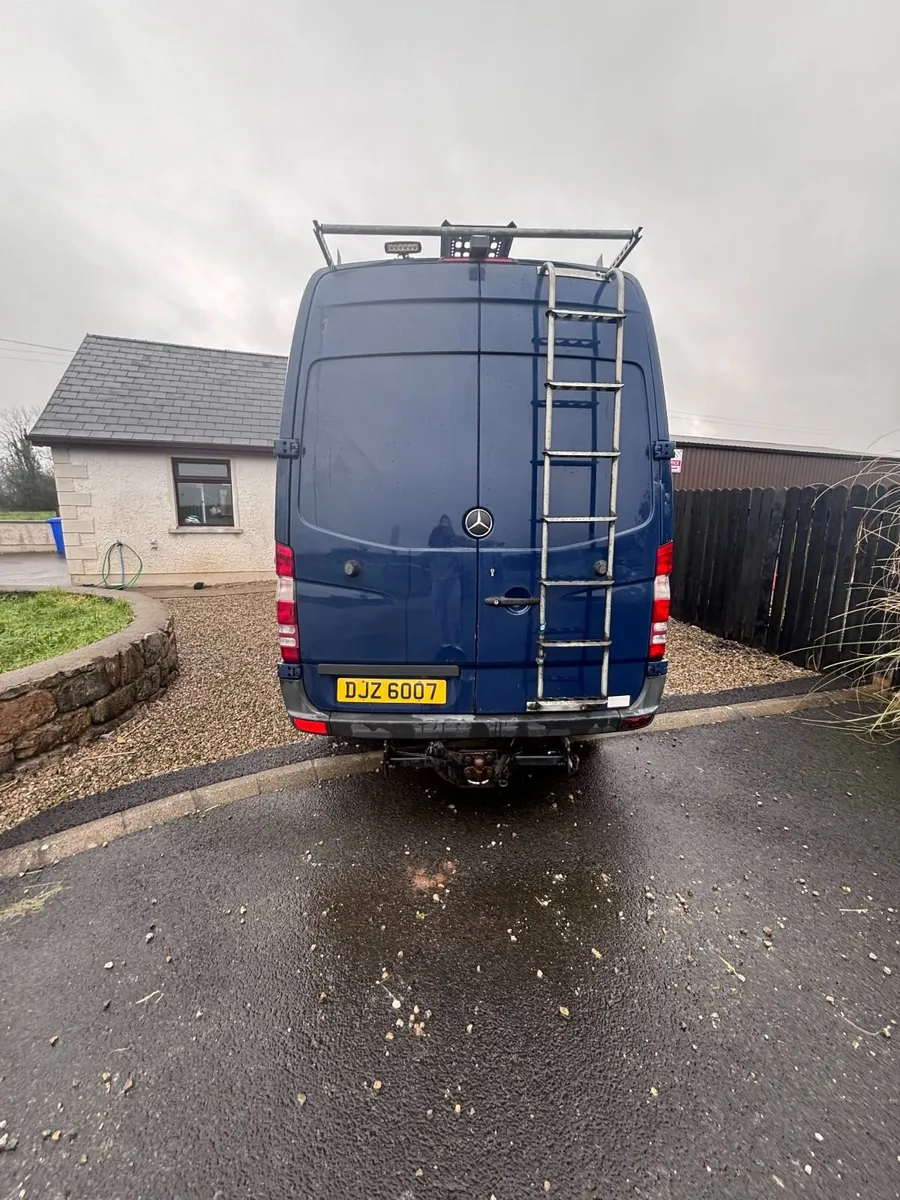 Mercedes-Benz Sprinter 2009 - Image 3