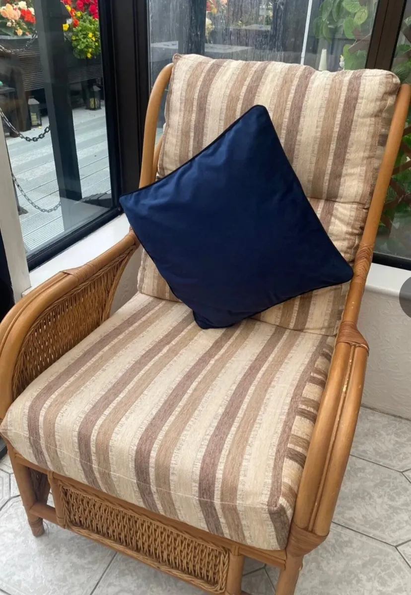 Sun Room Sofa Set 2+1+1 - Image 3