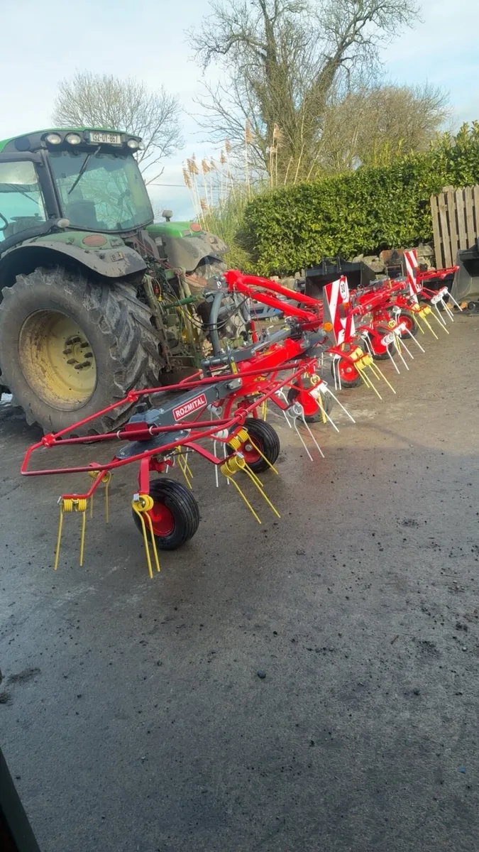 Rozmital OZ-676 6 rotor Tedder - Image 2