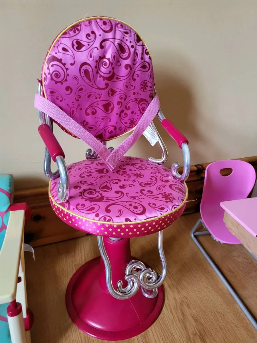 Our generation salon chair