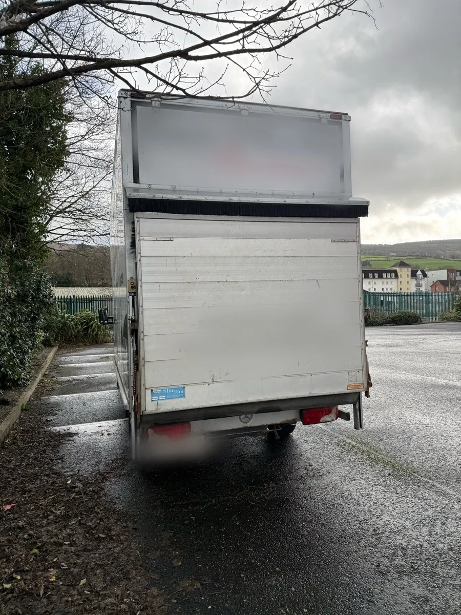 Mercedes sprinter - Image 4