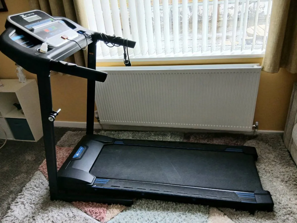 Treadmill - Image 2