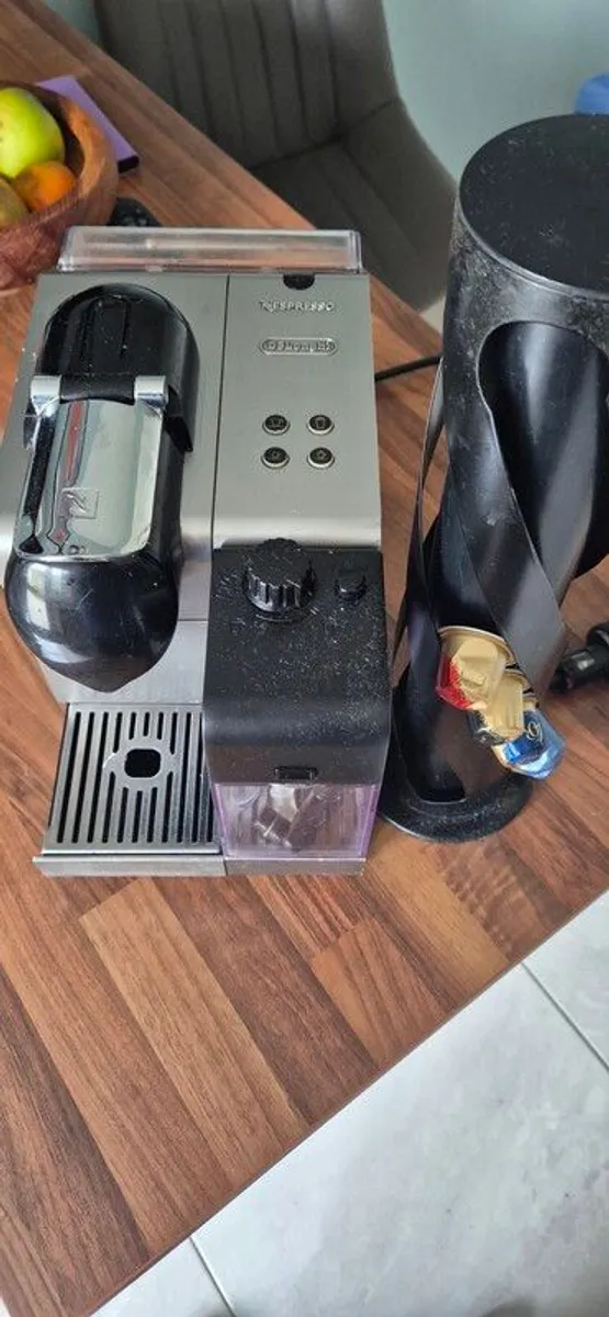 Nespresso coffee machine - Image 2