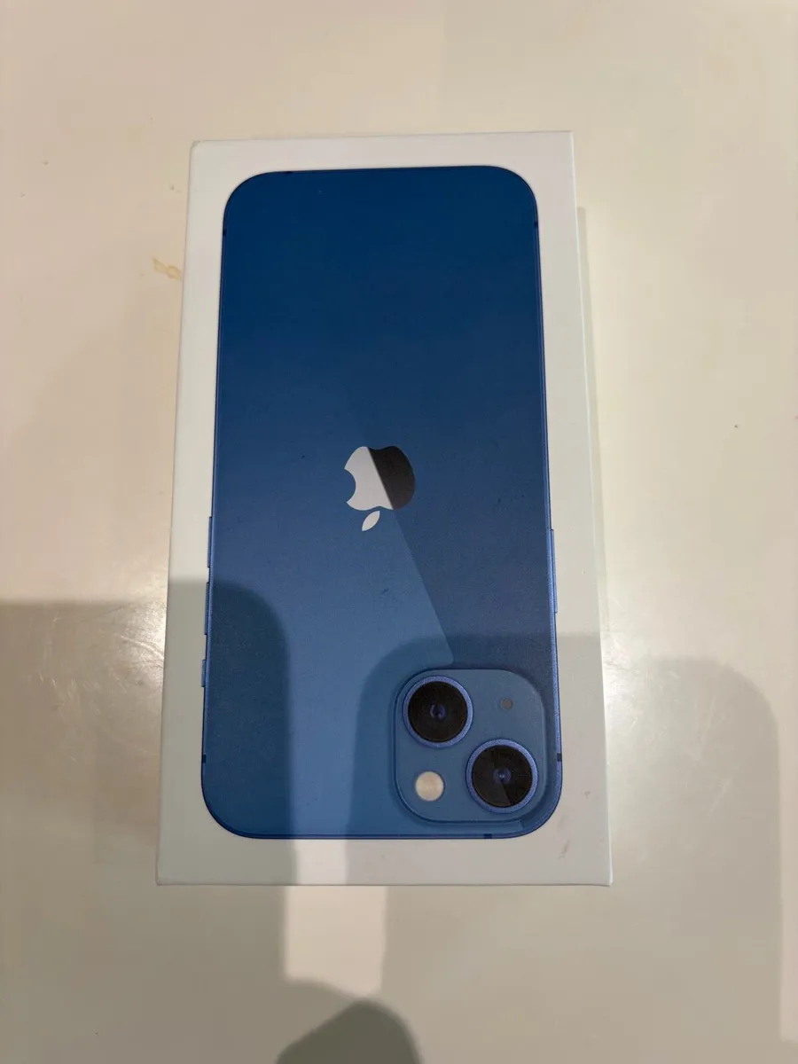 Apple 13 128GB - Image 2