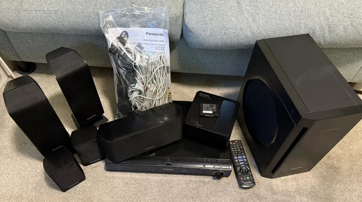 Panasonic SA-BT200 BLU-RAY DVD 5.1 surround sound - Image 4