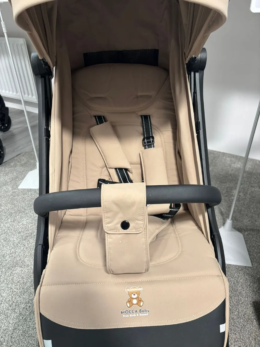 Mocca baby compact stroller - Image 4