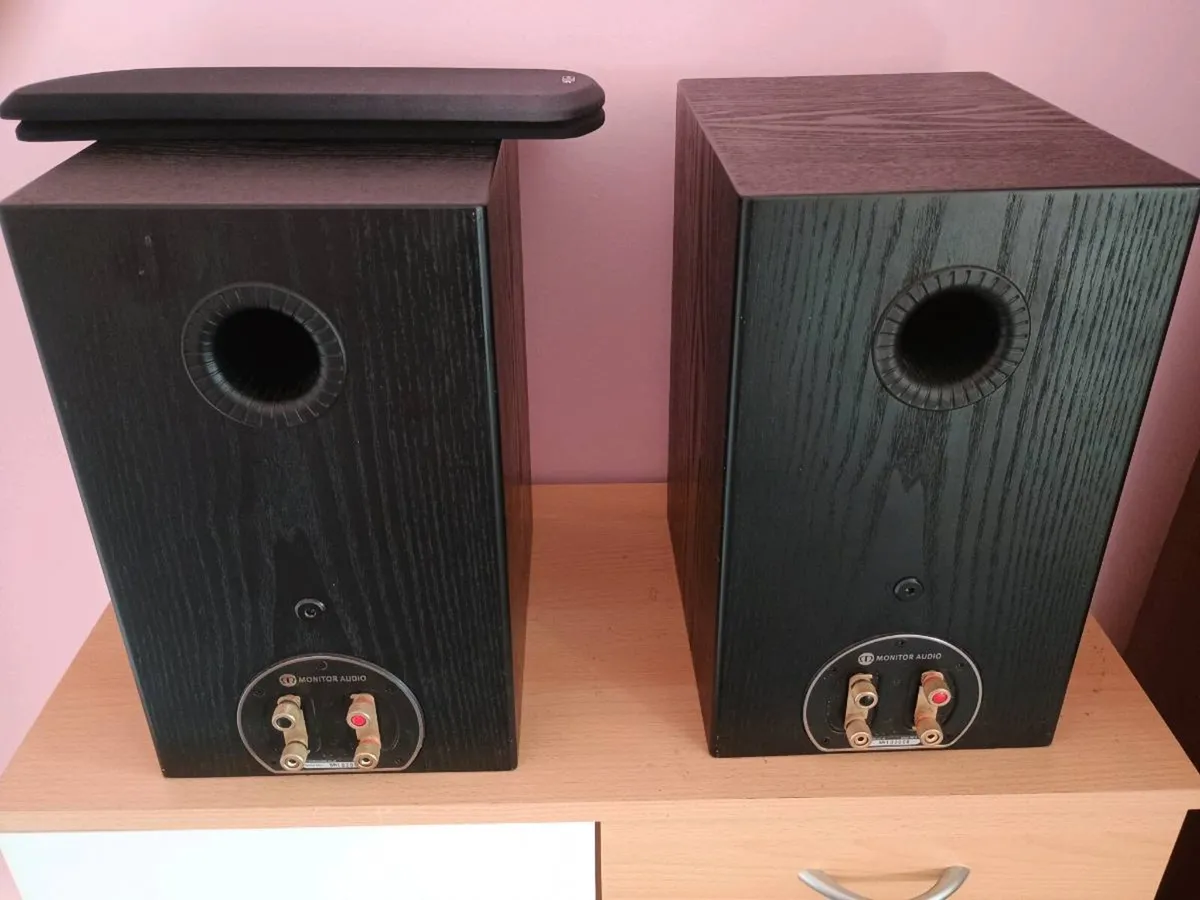 Monitor Audio B2 silver series - Image 2