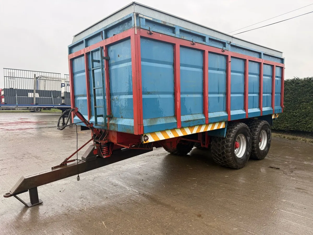 20ft Grain Trailers - Image 2