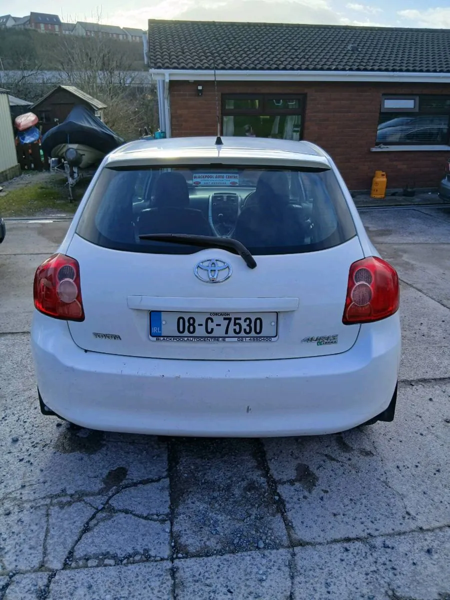 08 Toyota Auris Van 1.4 Diesel - Image 4