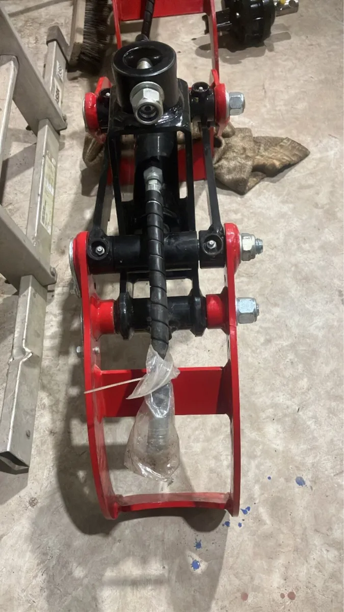Log grab/grapple to suit mini digger1-3 ton - Image 3