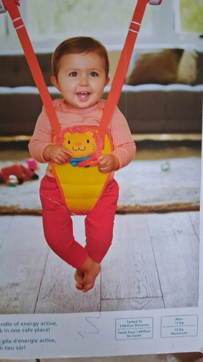 Baby Munchkin Bounch & Play Bouncher - Image 3