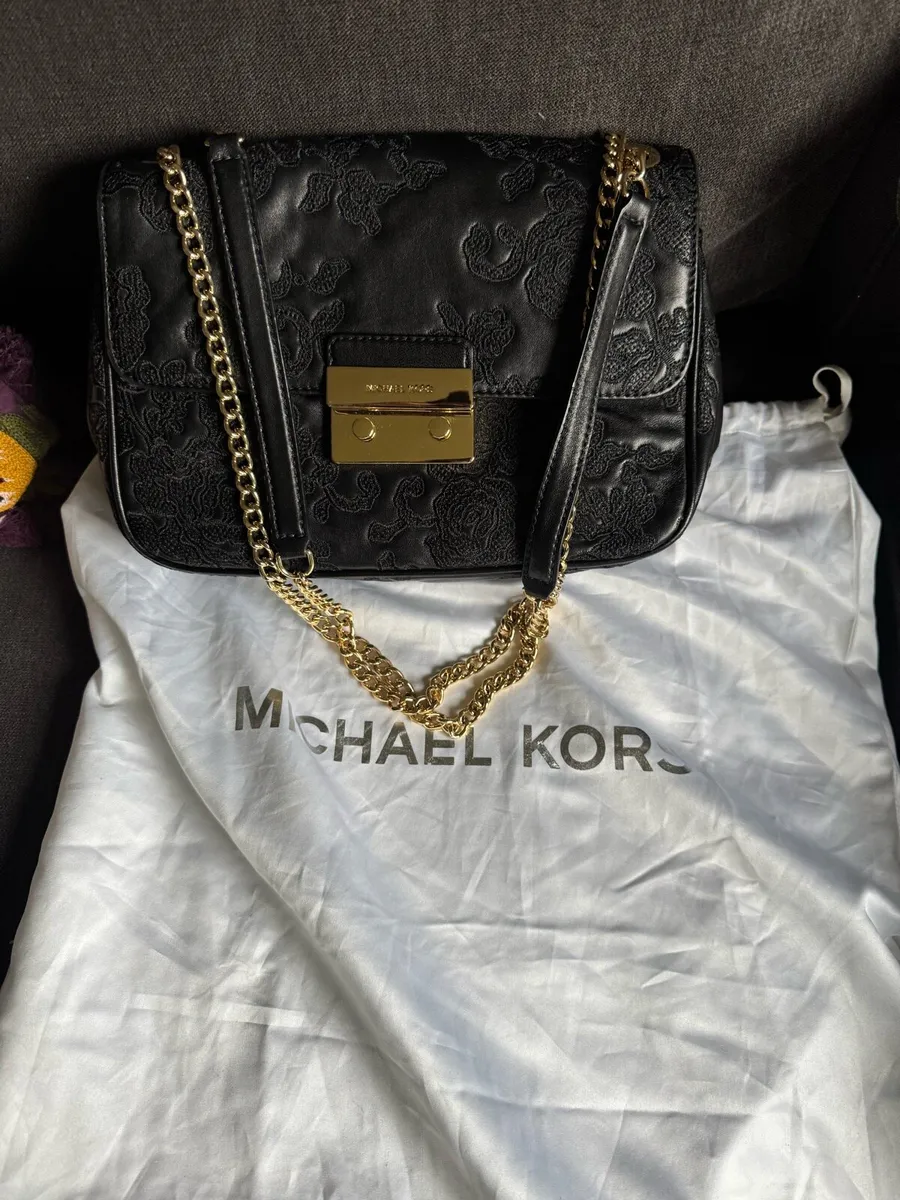 Michael Kors bag - Image 1