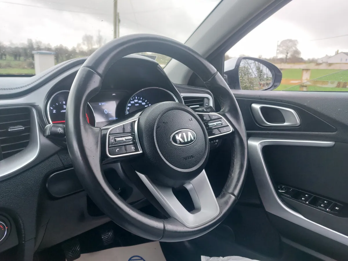 KIA CEED 202' K2 💥 MASSIVE SPEC 💥 - Image 3