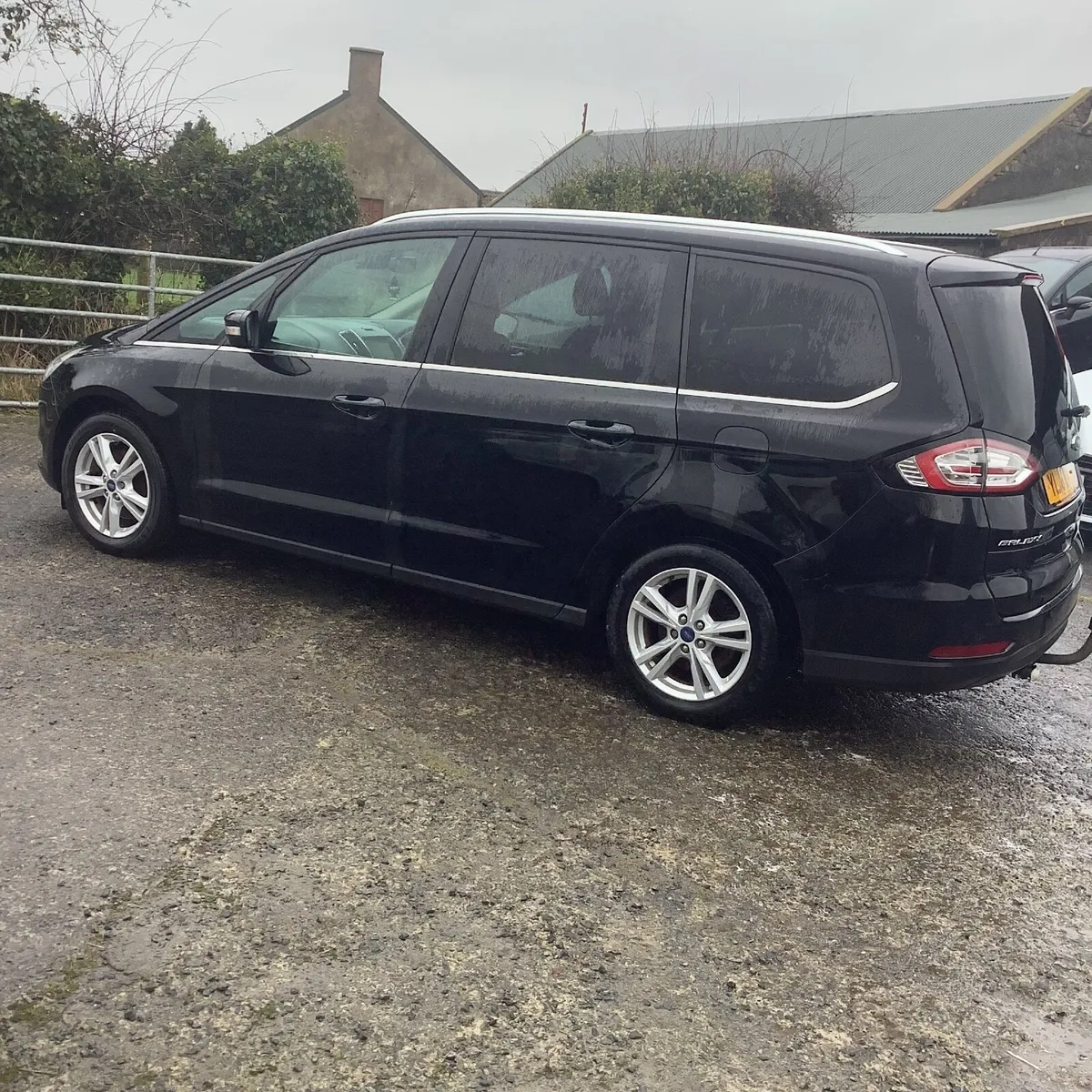 Ford galaxy titanium tdci 7 seater aug 2018 - Image 4