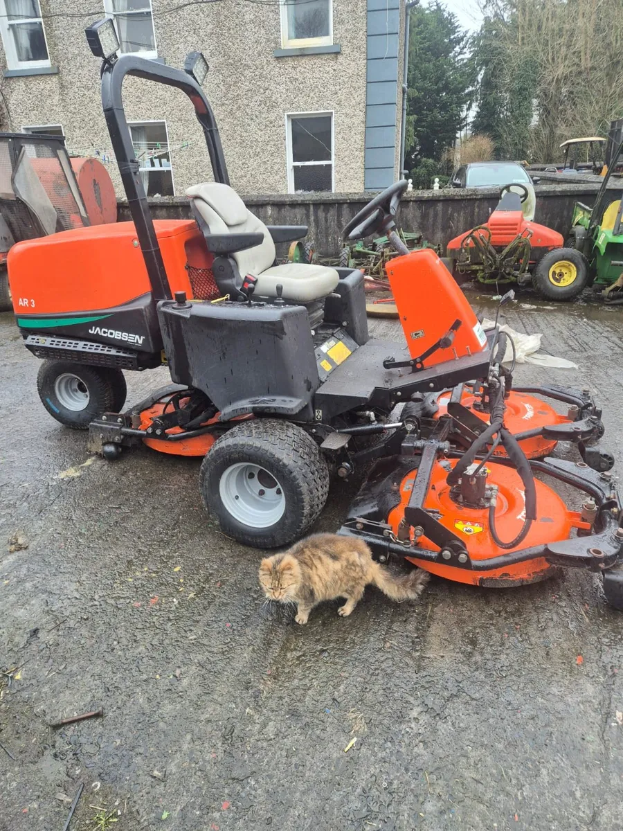 AR3 JACOBSEN ROTARY MOWER - Image 2