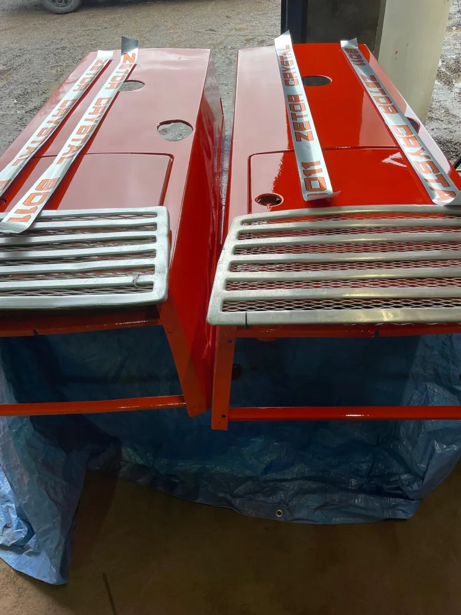 Zetor Crystal 8011/8045 Bonnets - Image 1