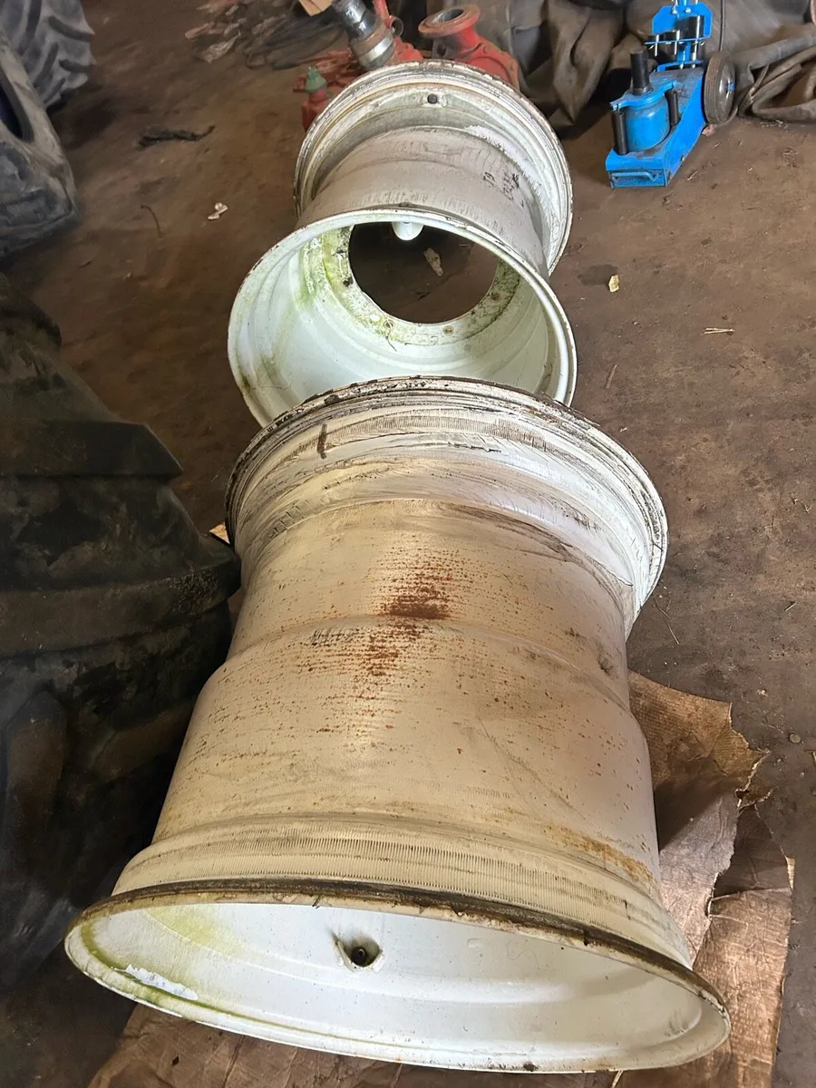 750 50 26 rims and Tyers - Image 1