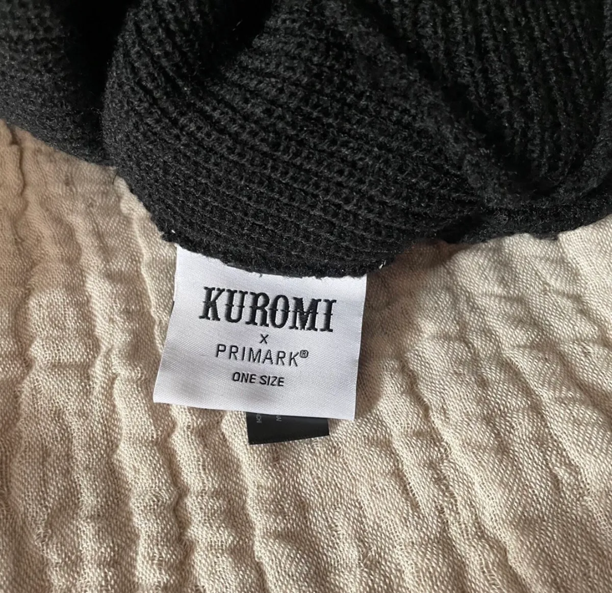 Kuromi and hello kitty hats - Image 2