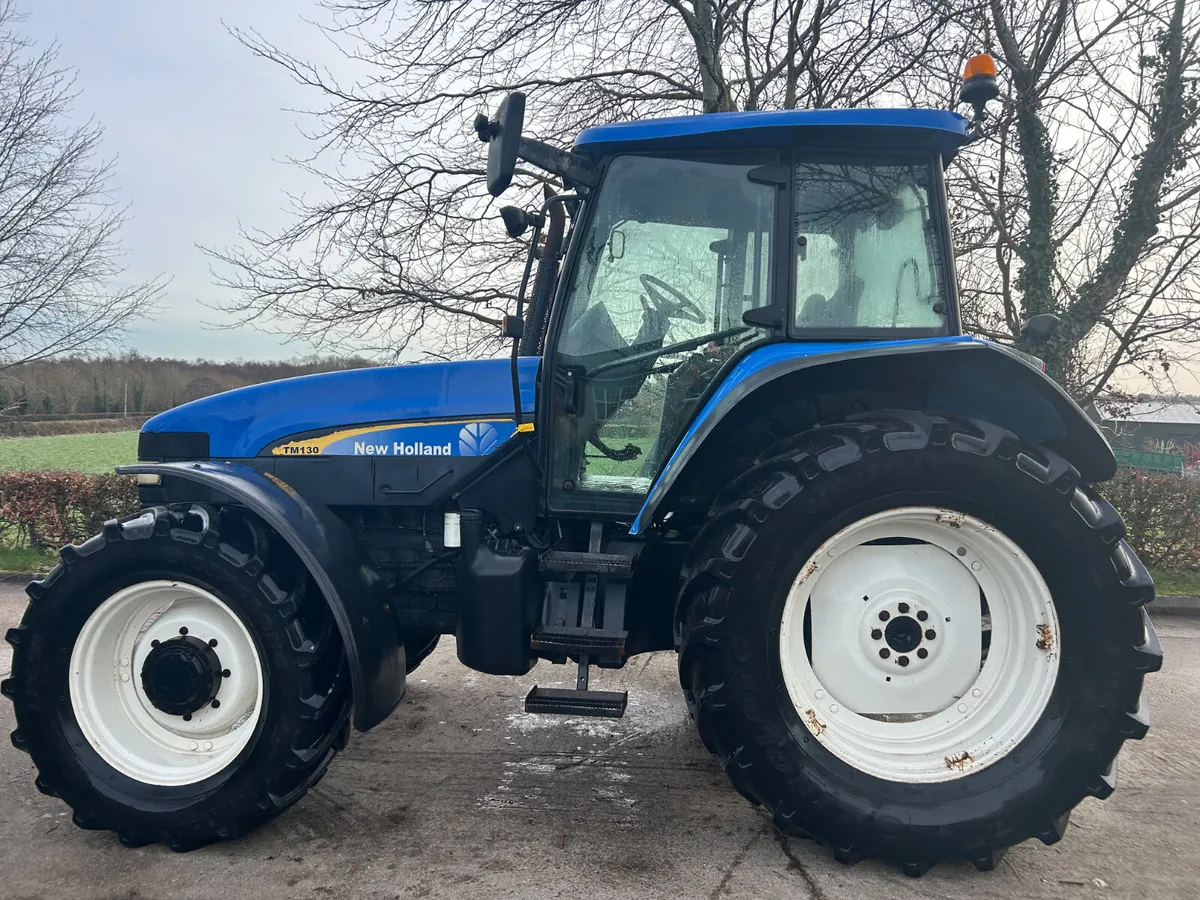 New Holland TM130 - Image 1