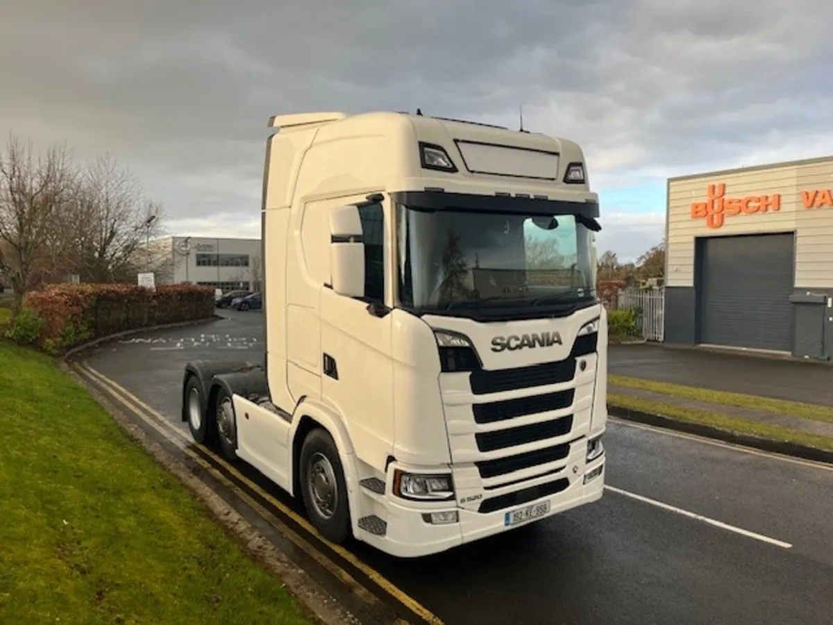 Scania S520 6X2 - Image 4