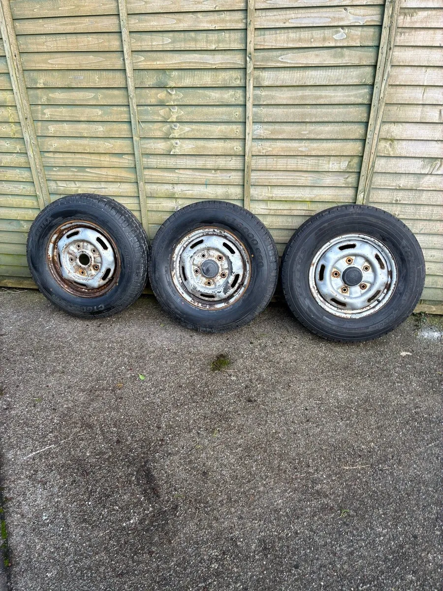 Tyres/wheels - Image 1