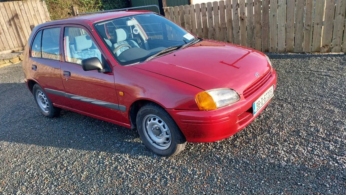 Toyota starlet car - Image 2