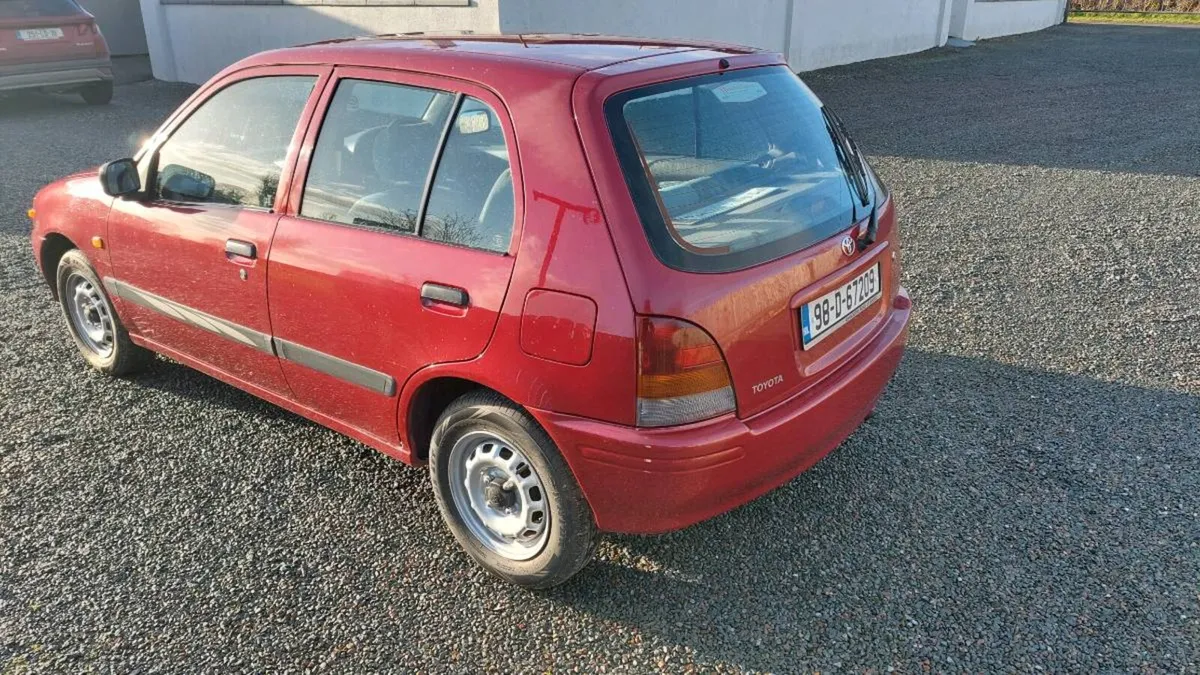 Toyota starlet car - Image 4
