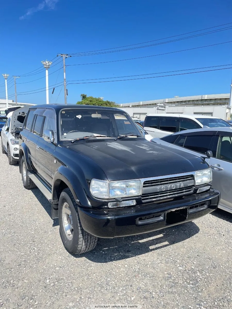 Land Cruiser 80 - Image 1