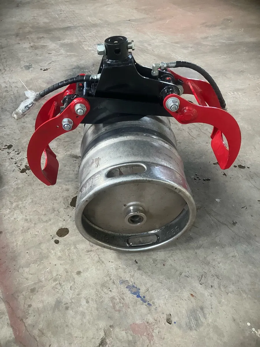 Log grab/grapple to suit 0-2 ton digger , - Image 1