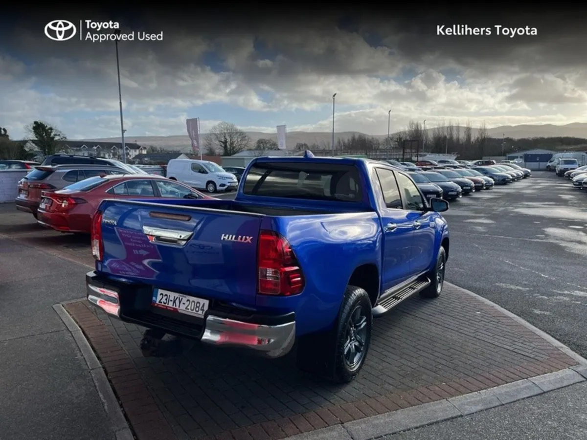 Toyota Hilux HILUX 2.8 SR5 D/CAB AUTO - Image 2