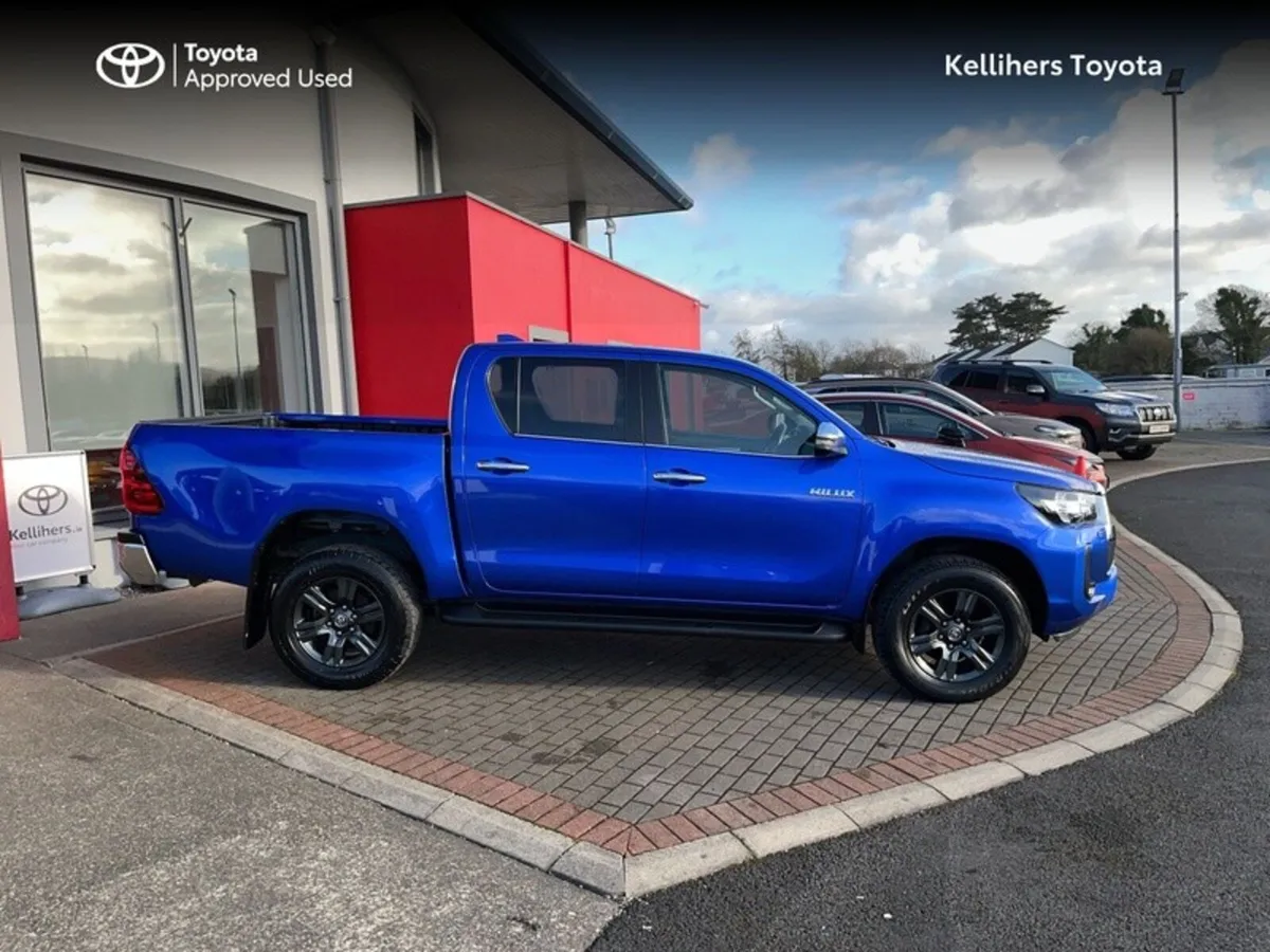 Toyota Hilux HILUX 2.8 SR5 D/CAB AUTO - Image 3