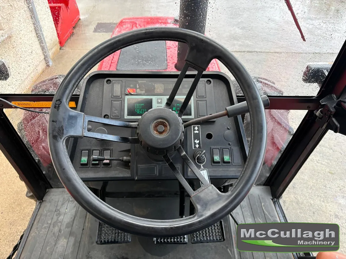 1995 CASE 4240 - Image 3