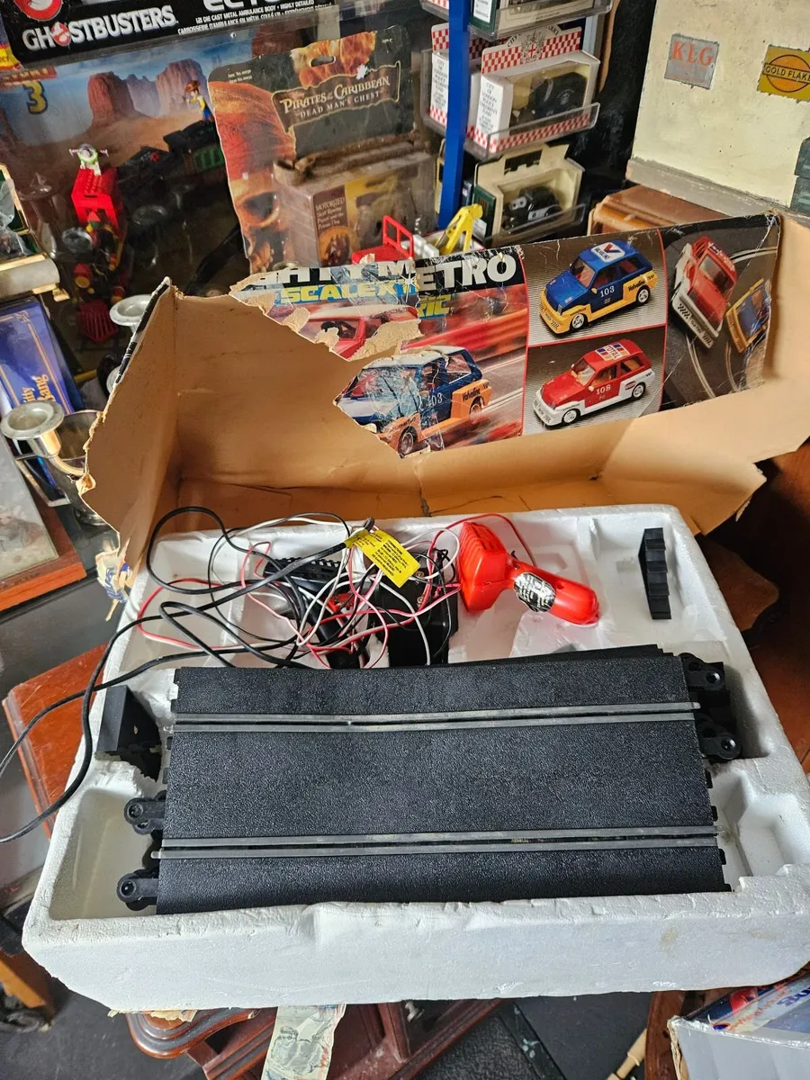 Vintage 1980's Scalextric - Image 3