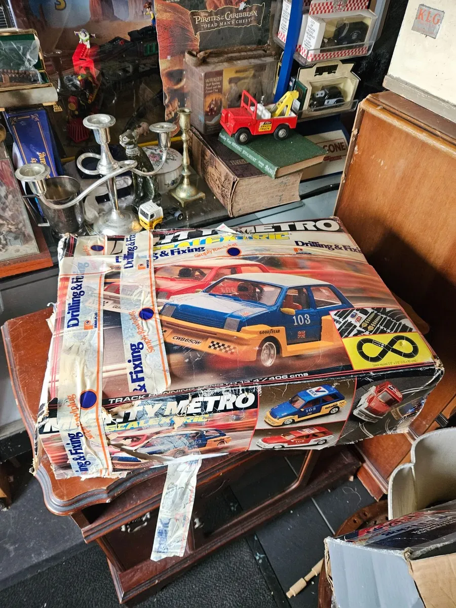 Vintage 1980's Scalextric - Image 1