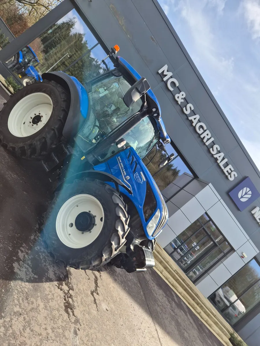 New Holland T5.120 Dynamic Command.. - Image 2