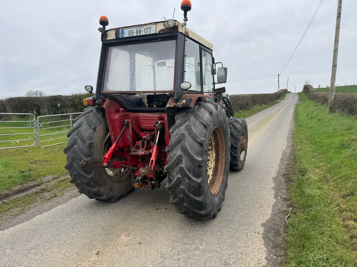 International 785 - Image 3