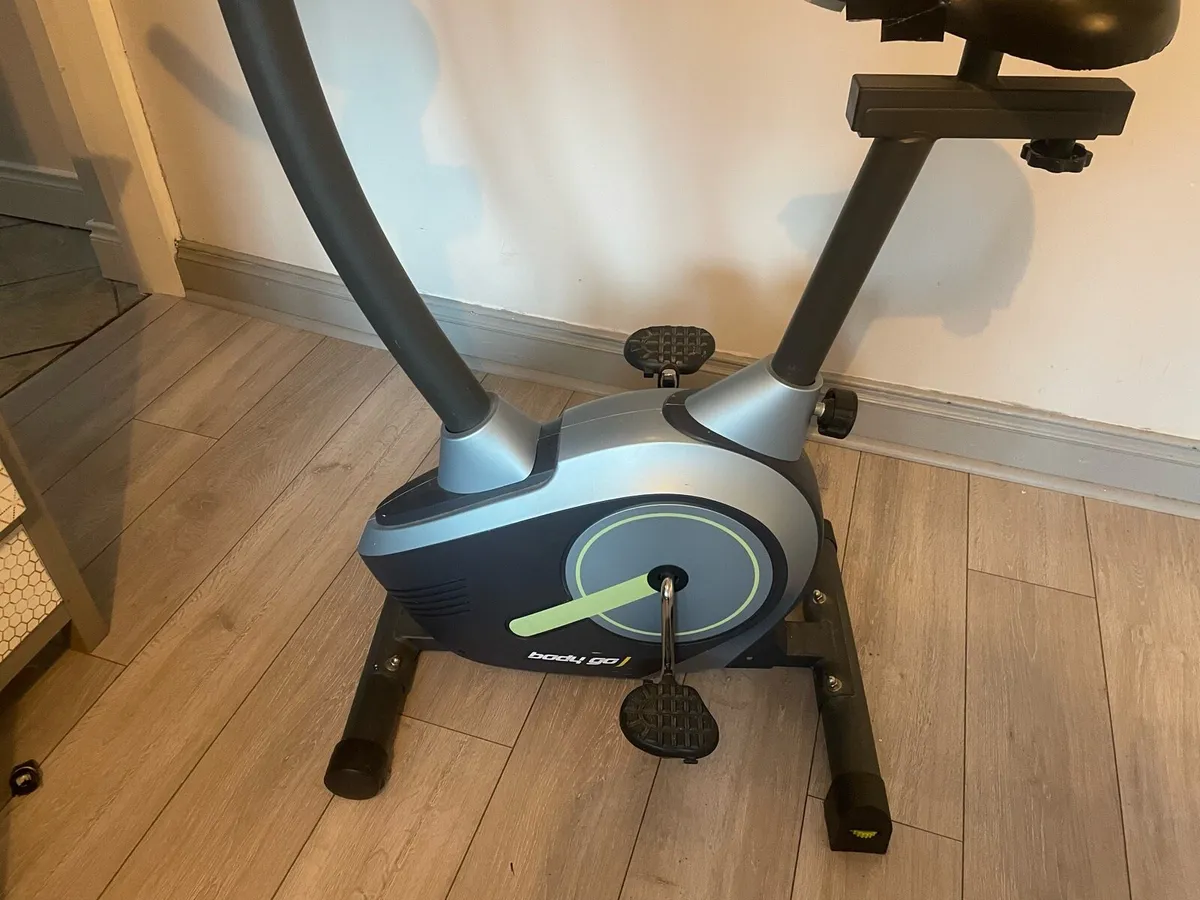 Exercise bike - Image 1
