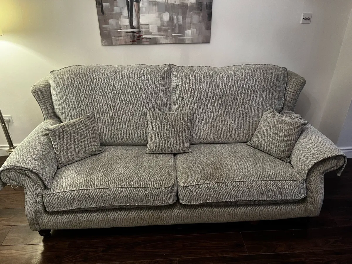 Large 3 seater Sofa - Image 3