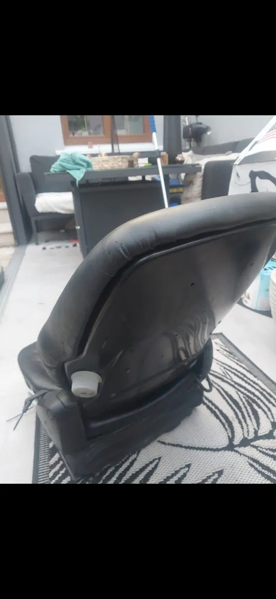 Manitou Teleporter seat - Image 3