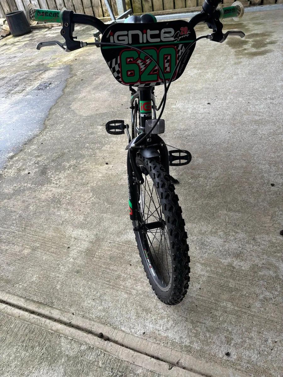 20inch boys bike - Image 4