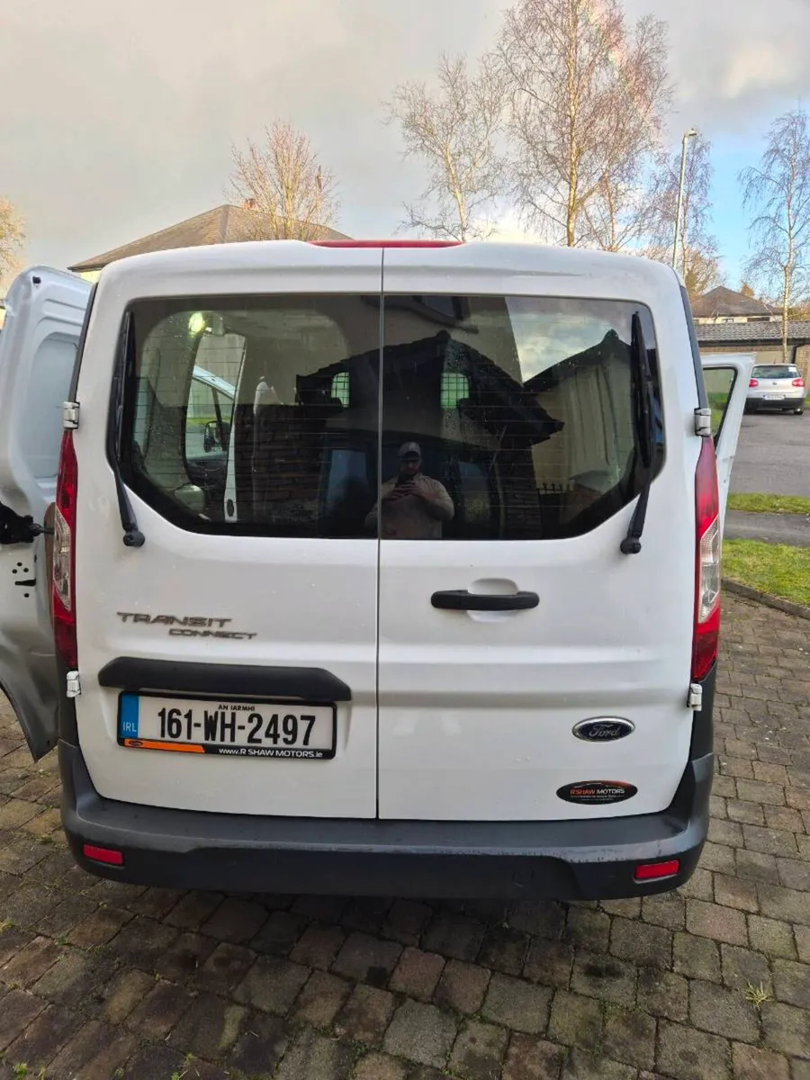 Ford Transit Connect (low km) - Image 4