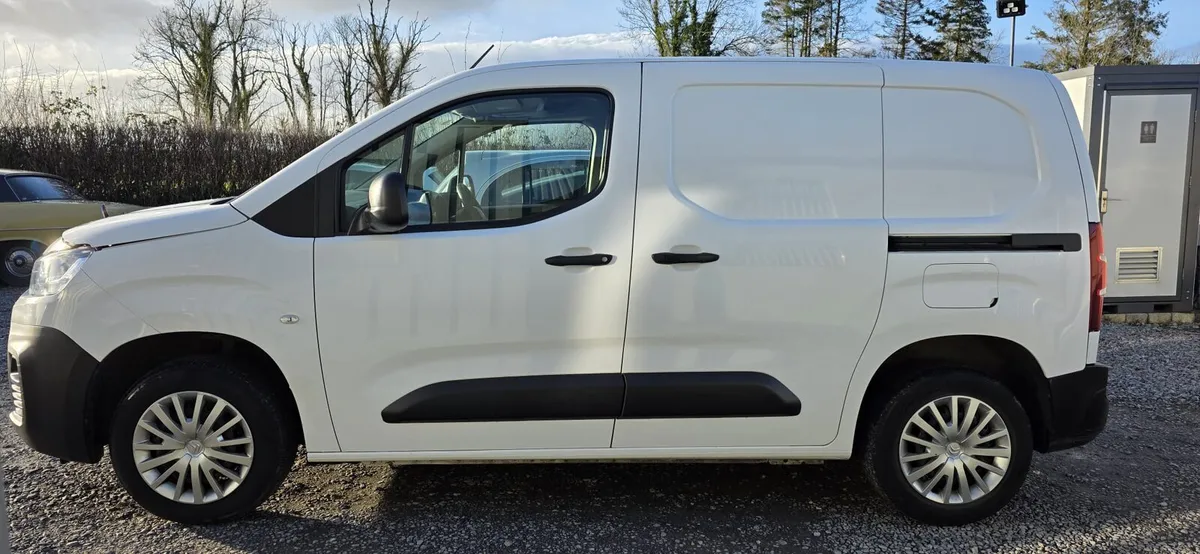 212 CITROËN BERLINGO - Image 4