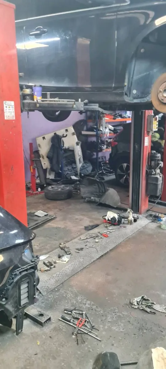 Car lifts for sale - Image 1