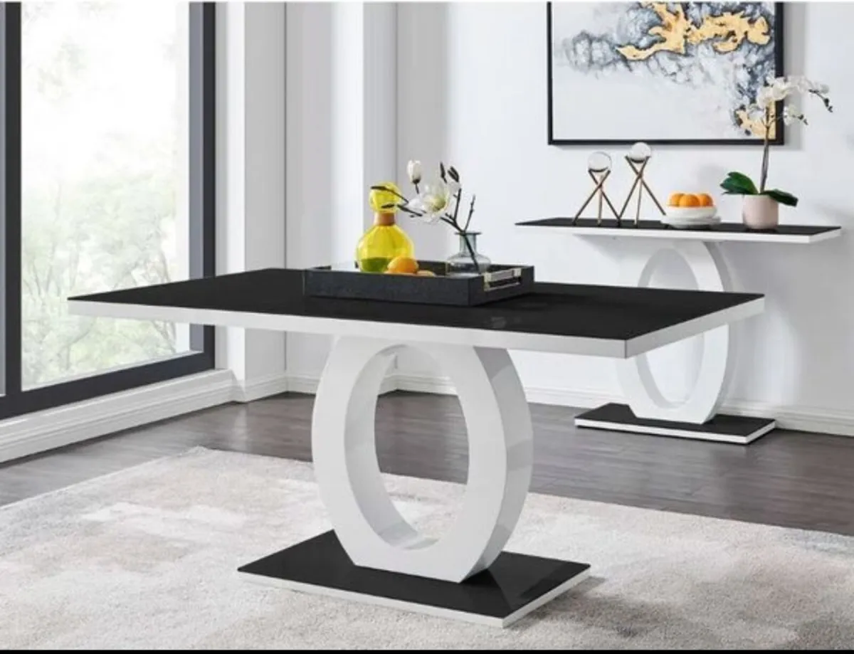 Glass Halo Dining Table - High Gloss - Image 1