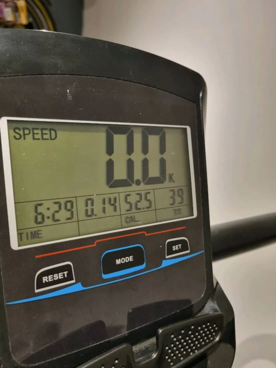 Curved treadmill / Gym equipment - Image 4