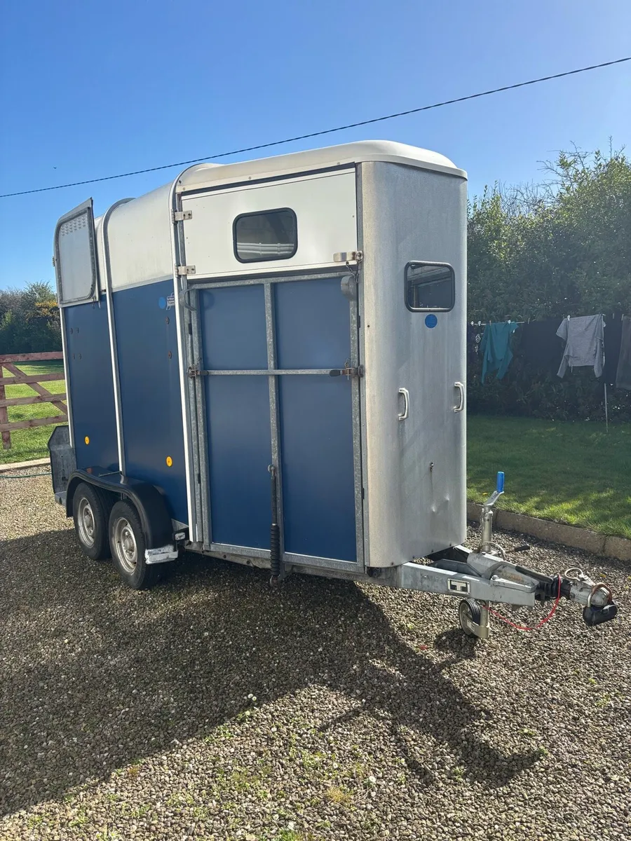 ifor Williams Horsebox 505 - Image 1